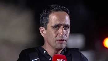 אלמוג בוקר על הפוסט שכתב: "אם לא הייתה עבודה הייתי מתפרק"