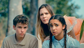 כראמל, עונה 1, פרק 10 - הצמיד