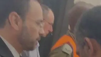 שר הבריאות סולק מבית לוינשטיין: "לך הביתה, הרסתם את המדינה"