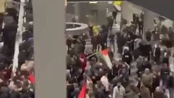 רוסיה: מתפרעים מוסלמים ניסו לפגוע בישראלים בנמה"ת בדגסטן