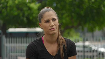 שלי הכובשת, עונה 1, פרק 17 - בעיטות הכרעה