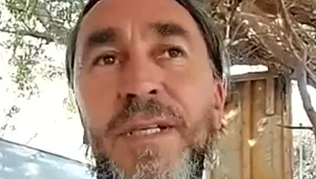 "זה מחבלים שבאו להרוג אותנו": אבי תיעד מחבלים חודרים ליישוב