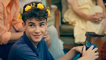 כראמל, עונה 2, פרק 1 – הדמות הנעלמת