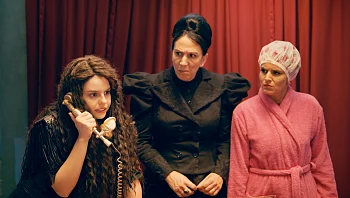 כראמל, עונה 2, פרק 19 - התוכנית של בלום