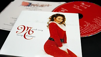 הפרת זכויות: קריסמס תכף כאן - ואיתו גם התביעה החוזרת נגד מריה