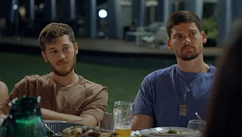 "החזקתי הדלת בידיעה שאף אחד לא מגיע והמחבלים נמצאים בצד השני"