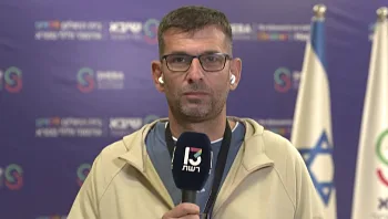 "מחכה לחבק אותה": בנה של אופליה מתרגש מחזרתה ארצה מהשבי