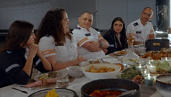 אוטו אוכל – צו 8, פרק 3: הגיבורים של מד"א