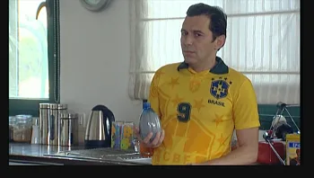 החברים של נאור, עונה 1, פרק 9: חול מקופיפי