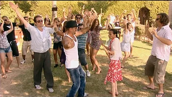 החברים של נאור, עונה 3, פרק 10: המתחזה בפייסבוק חלק 2