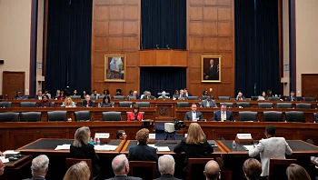 "צריכות להתפטר": נשיאות האוני' בארה"ב התקשו לגנות אנטישמיות