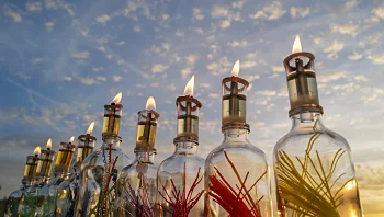 באנו חושך לגרש: סדנאות וסיורים מקוריים לכל המשפחה בחנוכה