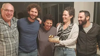 כרמל נחטפה מבארי, אחיה נאבק להשיבה: "סובלת בכל רגע"