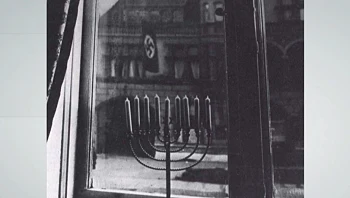 "יהודה תחיה לנצח": החנוכייה מהשואה הגיעה לבסיסי צה"ל