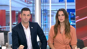 "כמו קשת בענן" חברי סגל האקדמית קיי בשיר על דו קיום ורב תרבותיות