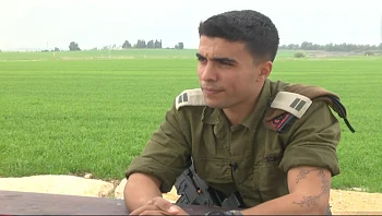 הפרחים של גולני: הלוחם שאיבד 18 חברים - והנציח אותם על גופו