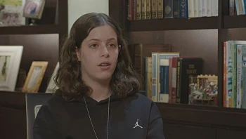 "קיבלנו רבע פיתה": הילה בת ה-13 על הרעב בשבי - ומי שנותר בעזה