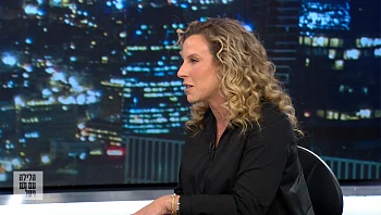 רביטל ויטלזון יעקבס: "חצי מהחיים בזבזתי על המחשבה למה אני לא האימא המושלמת"