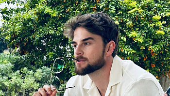 עכשיו כשהוא רווק: הכוכב נת'ניאל בוזוליץ' במסר לבנות ישראל