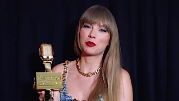 הסופרבול והבחירות לנשיאות: טיילור, טראמפ - והקונספירציה