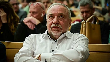 בכירים במערכת הביטחון: "דברי ליברמן הזויים וחסרי אחריות"