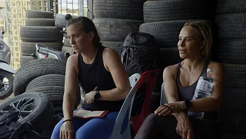 "מהר מעיין! אני עומדת להתעלף": מה קרה לחני?