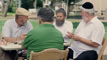 "מה קנית?" ערוץ הקניות מגיע לטירה והשכונה לא מפסיקה להזמין