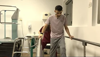 "שואף לחזור לצוות": הלוחם שהעמיד פני מת - וניצל מהפיצוץ