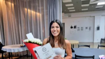 "שייכת לכולם": חברתה של מור ז"ל הוציאה שיר מטקסטים שלה לזכרה