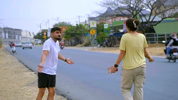 "עם מי שלחו אותי, את חייבת להפסיק לעשות מכל דבר סצנה"