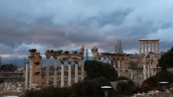 חילופי אש בצפון: תקיפות בעומק לבנון, כ-50 שיגורים לגולן ולגליל