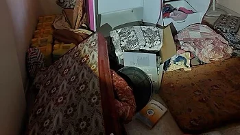 צעצועים וארון בגדים ורוד: החדר בו הוחזקו לירי אלבג וחטופות נוספות