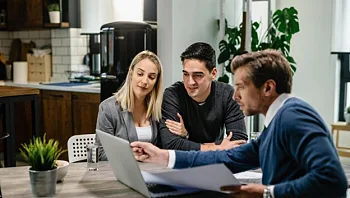 קבלת קצבת נכות - זה אפשרי: אלון אהרונוב, מייסד ומנכ"ל 'זכותי', מסביר