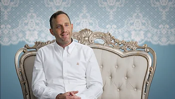 "הים בשבילי הוא כמו כותל. שם אני בוכה וצוחק"