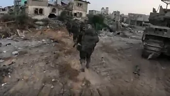 במבנה שקרס, בזכות מידע מדויק: פרטי חילוץ גופות החטופים