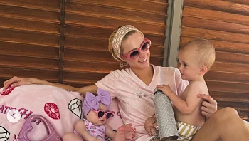 היא עשתה זאת שוב: פריס הילטון מסכנת את בטחון ילדיה פעם נוספת