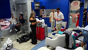 "באנו לריב פה?" : מאמא טנג'י מתקשה להתרגל לבית