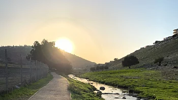 מתאים לכולם: זה מסלול מושלם לכל המשפחה ויש גם עגלת קפה ליד