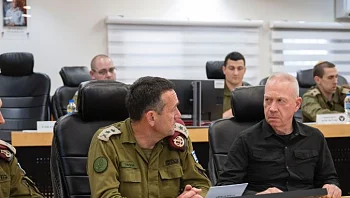 אש בגליל ובעוטף; גלנט והרמטכ"ל בצפון: "מחויבים לשינוי המצב"