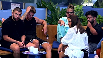 "יש לי כינים בגב" - משימת הכינים הסודית בבית "האח הגדול"