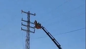 תיעוד מעזה: תיקון תשתיות - לקראת הזרמת חשמל ישראלי