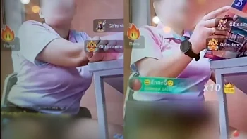 פוטרה המורה ששידרה סרטון אירוטי באמצע השיעור