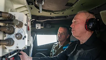 גלנט: "נגבה מחיר מהאויב"; דובר צה"ל: "אין שינוי בהנחיות"