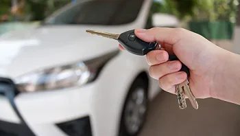 כל היתרונות לשירות השכרת רכב מחברה גדולה, וותיקה ומקצועית