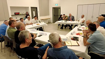 מנכ"ל משרד רה"מ לראשי רשויות בצפון: "מחויבים להשבת התושבים"