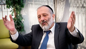 "לחץ כבד למינוי מקורבים": מחטף רבני הערים של ש"ס
