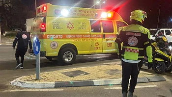 רוכב אופניים חשמליים כבן 50 נהרג לאחר שנפגע ממשאית בחולון
