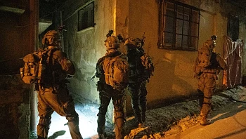 בפעילות מבצעית בשכם: לוחם צה"ל נפצע בינוני מירי, מצוד אחר המחבל