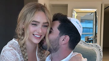 מזל טוב! עומר נודלמן התארסה לבן זוגה - ביום הולדתה