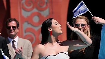 סערה באירוויזיון: מחאה ואיומים על המשלחת הישראלית בטקס הפתיחה